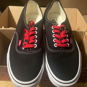 black knock off vans